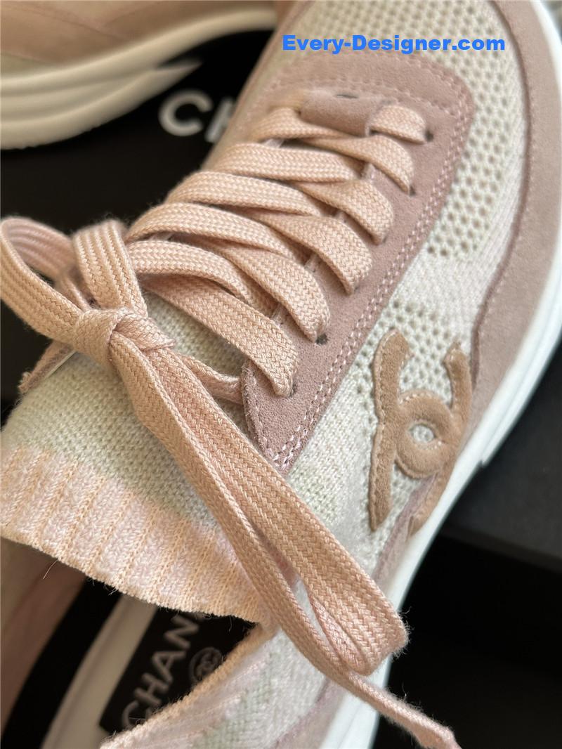 Ch**el classic socks sneakers