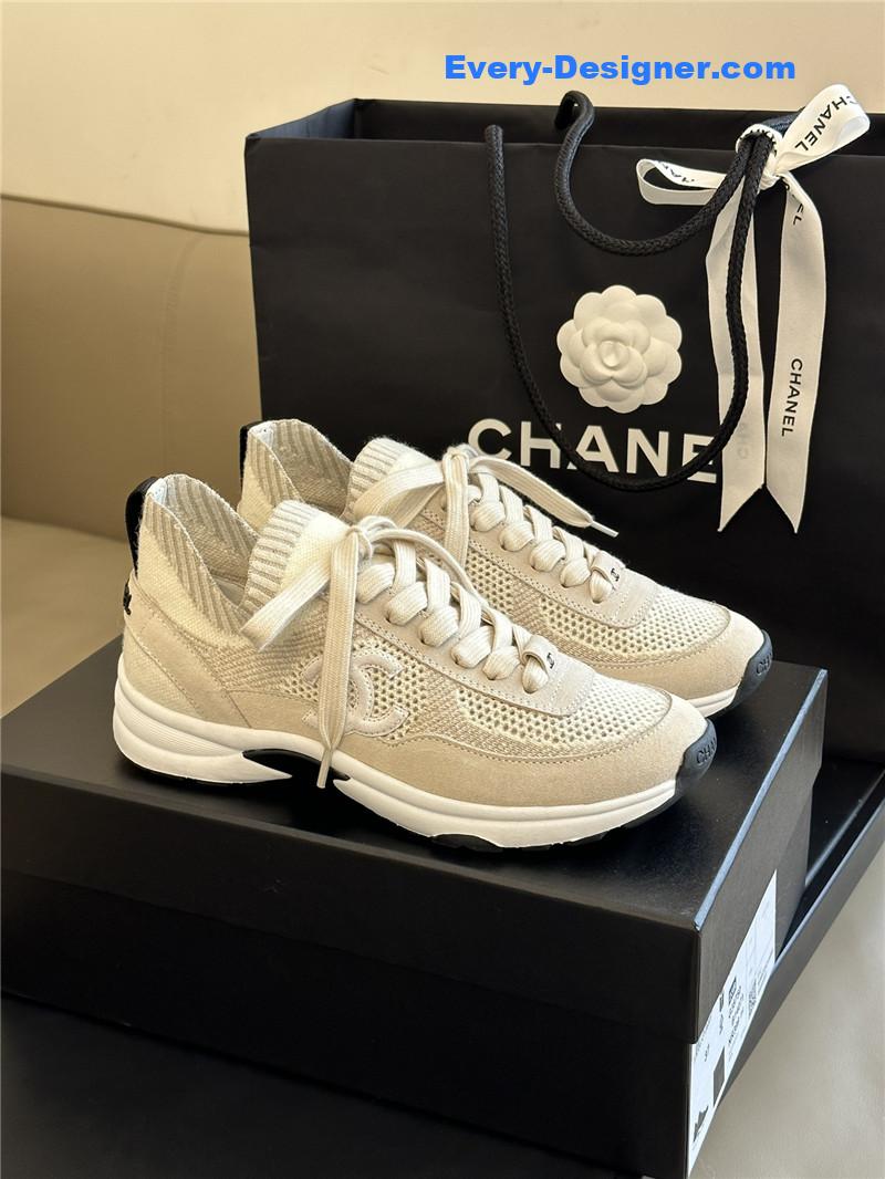 Ch**el classic socks sneakers