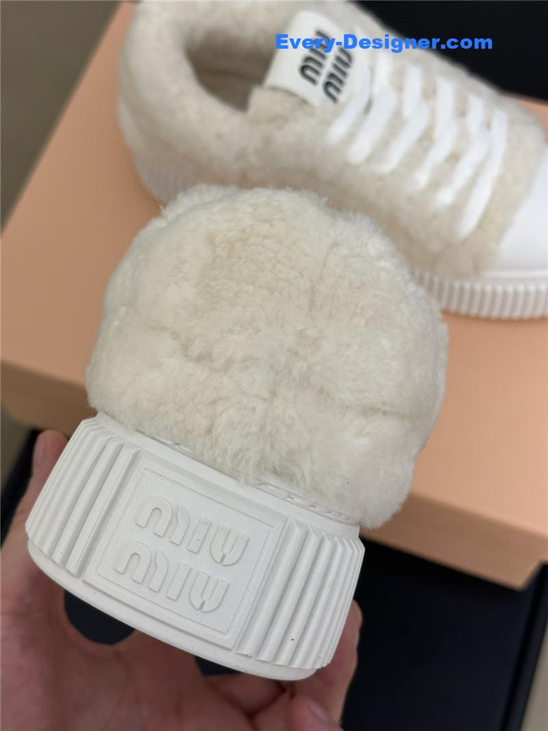 M1um1u autumn and winter lamb wool series sneakers