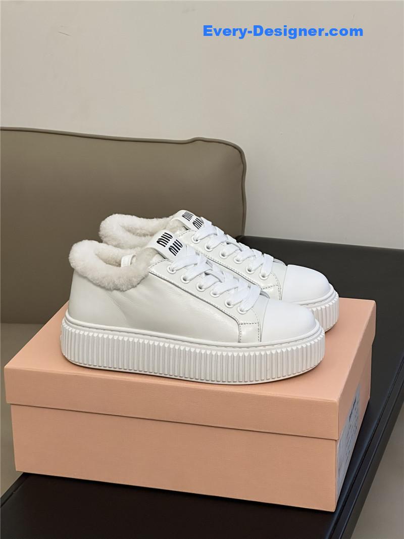M1um1u autumn and winter lamb wool series sneakers