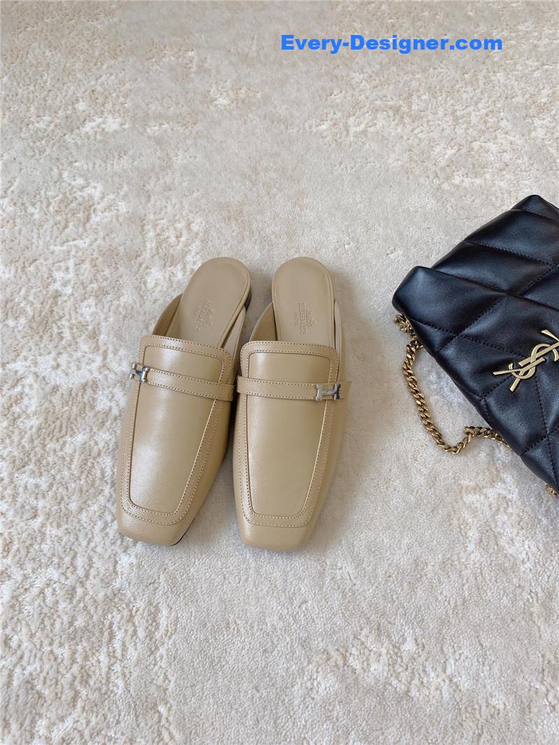 H**me5 casual mules slippers