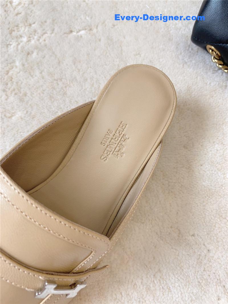 H**me5 casual mules slippers