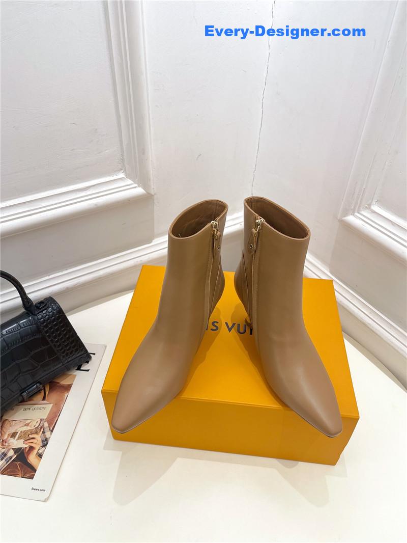 l0vis Vvtt0n lv small square toe metal heel boots