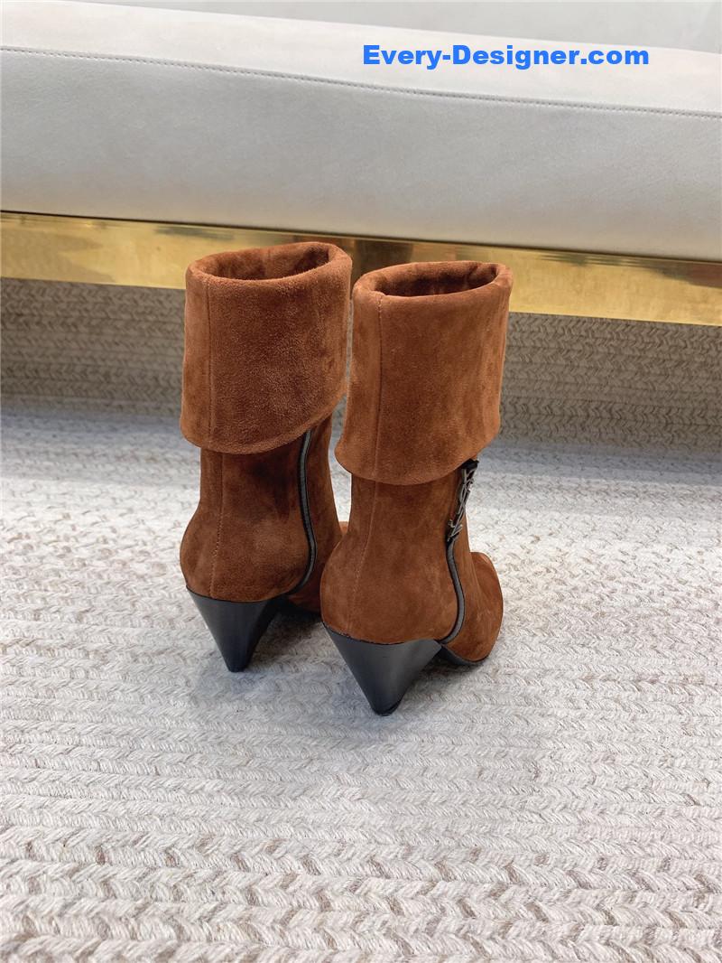 Y51 autumn and winter monogram short boots