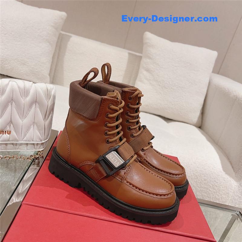 Va1e*ntin0 lace-up martin boots