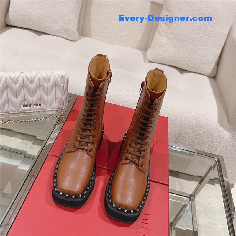 Va1e*ntin0 rivet lace-up boots