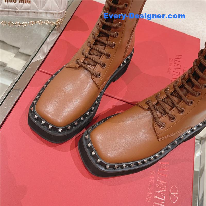 Va1e*ntin0 rivet lace-up boots