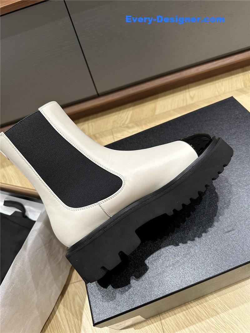 CC chelsea boots