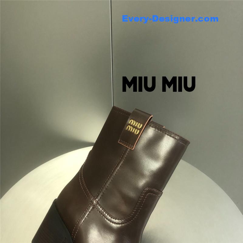 M1um1u thick heel short boots