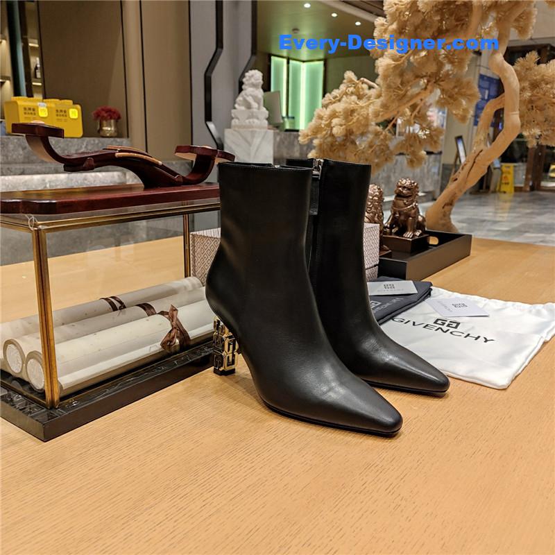 Givenchy G heel small square toe short boots