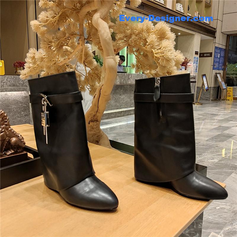 Givenchy cropped leg boots