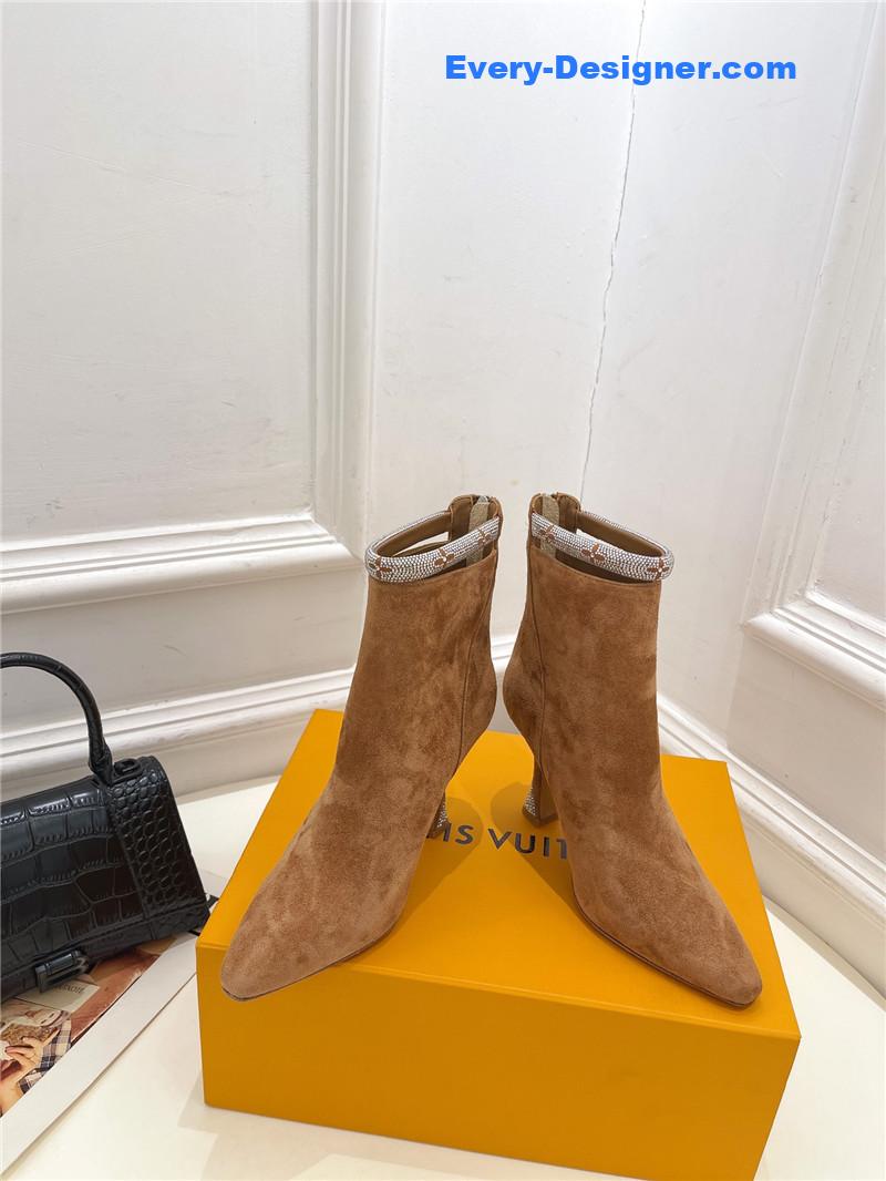 l0vis vvtt0n lv small square toe D1am0nd heel boots