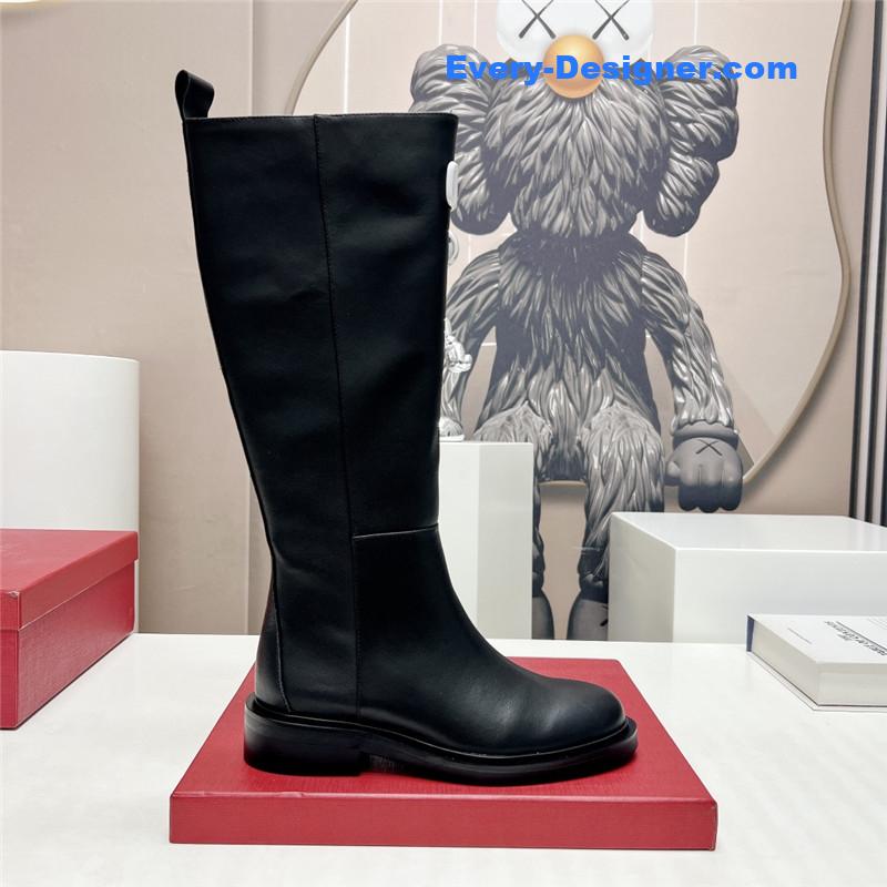 Va1e*ntin0 round toe hollow buckle boots
