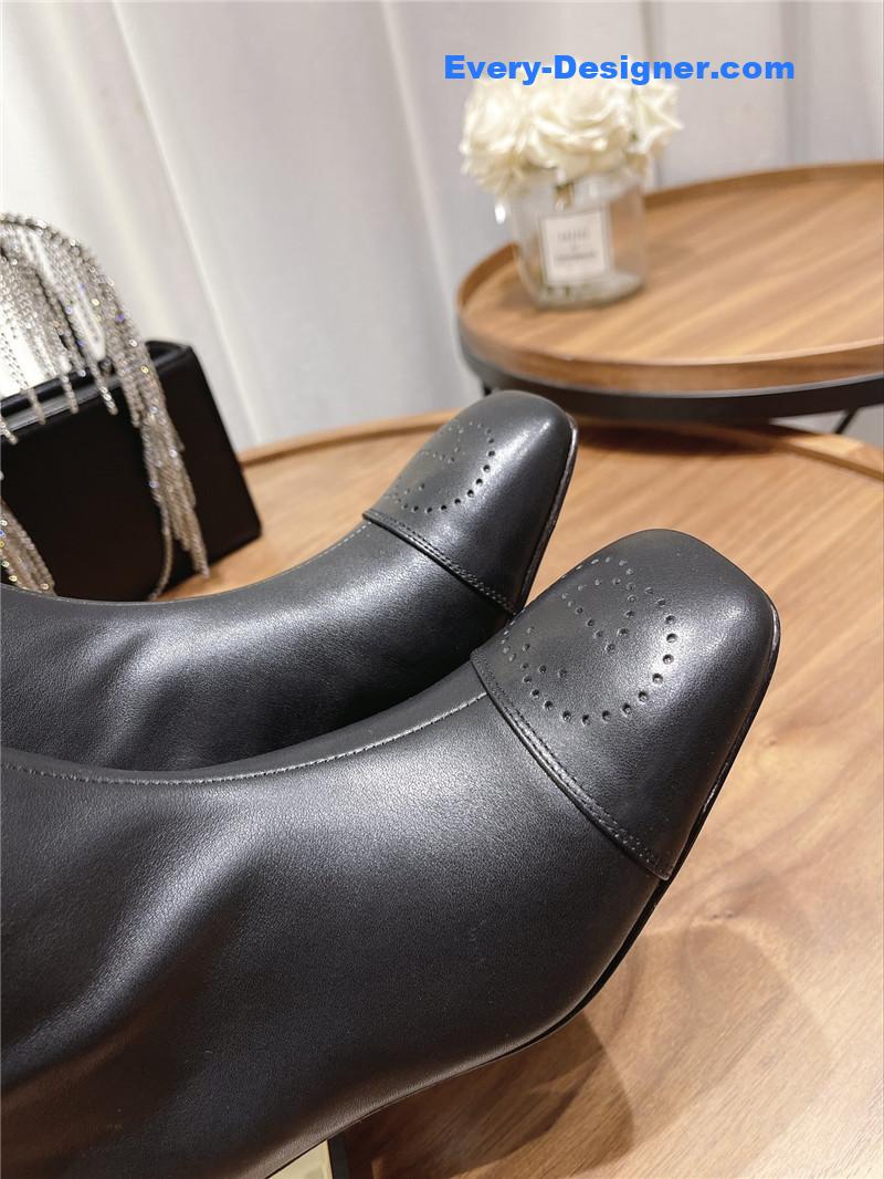 Gvc*1 side buckle ankle boots