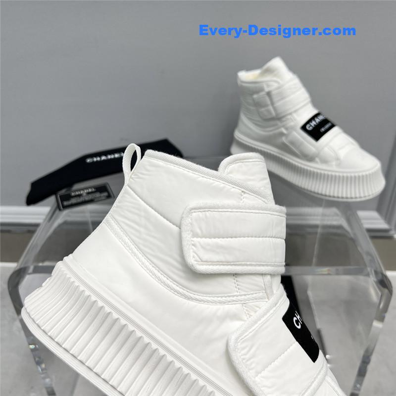 CC new casual sports style bread shoes