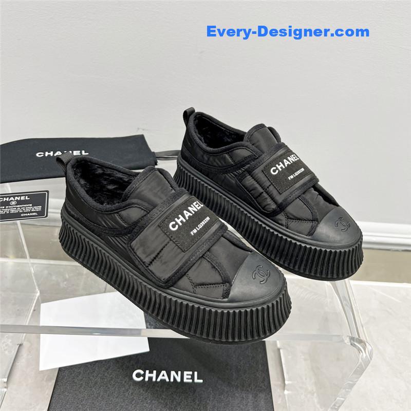 CC new casual sports style bread shoes