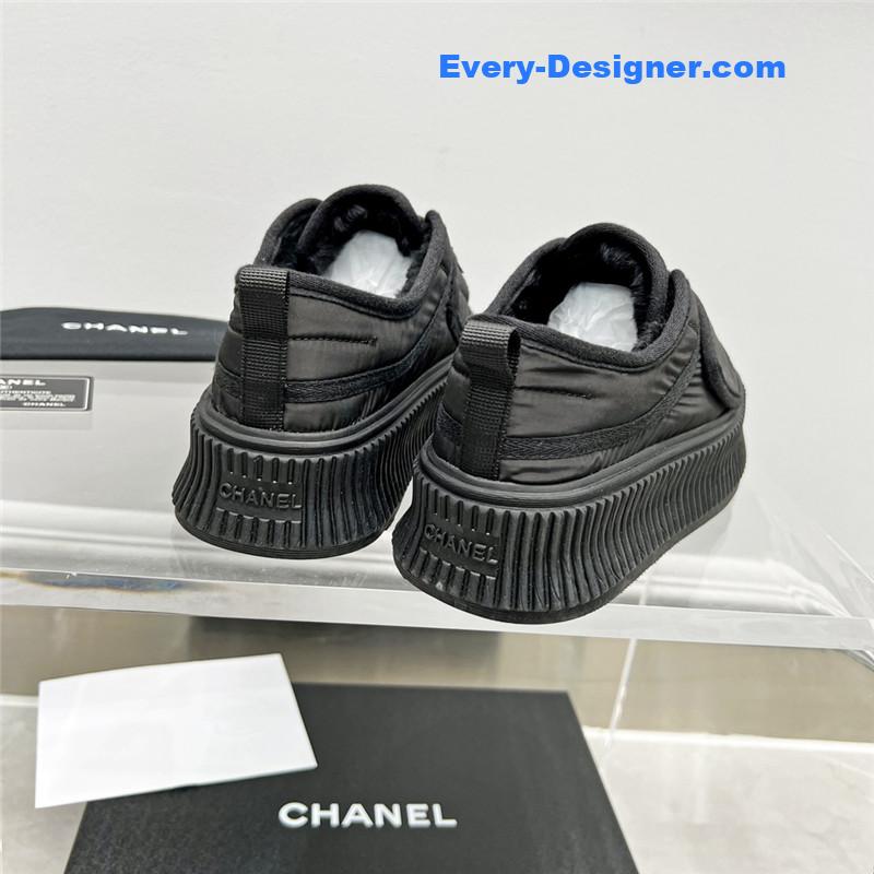 CC new casual sports style bread shoes