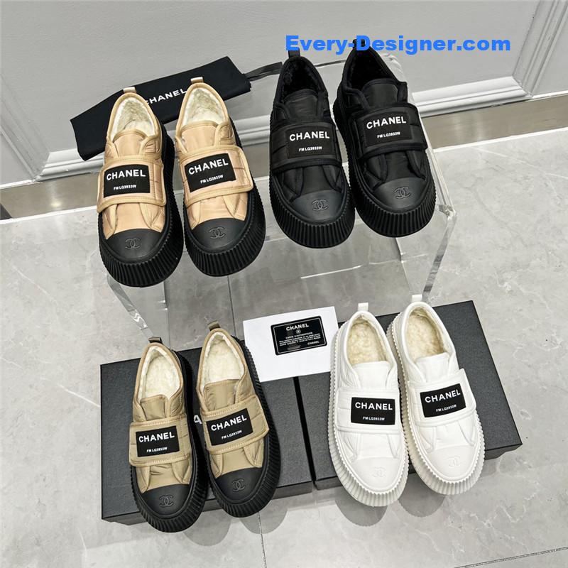 CC new casual sports style bread shoes