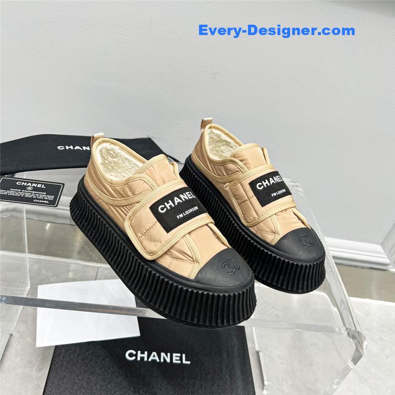 CC new casual sports style bread shoes