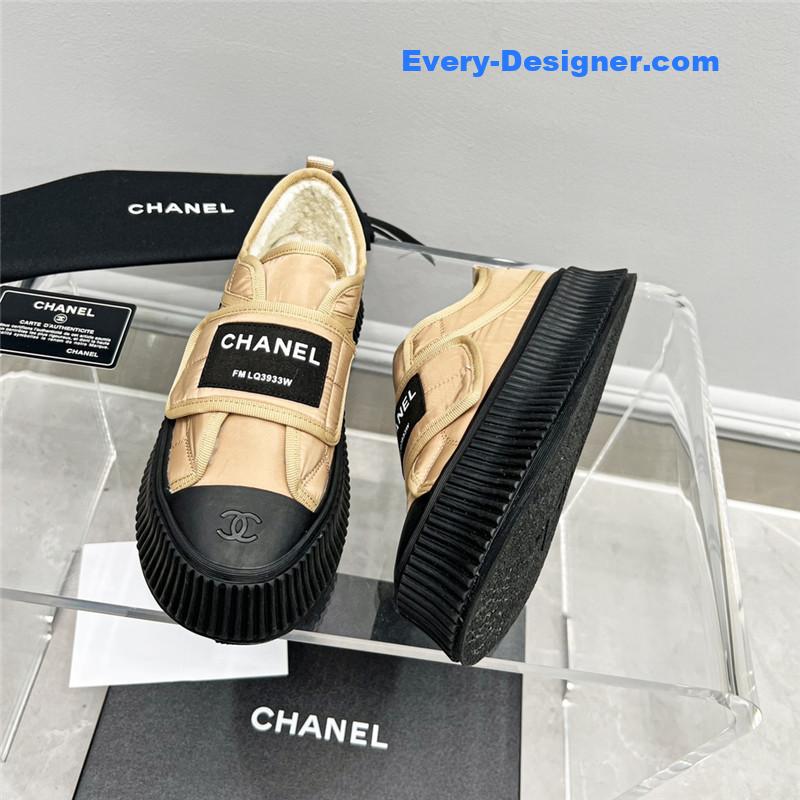 CC new casual sports style bread shoes