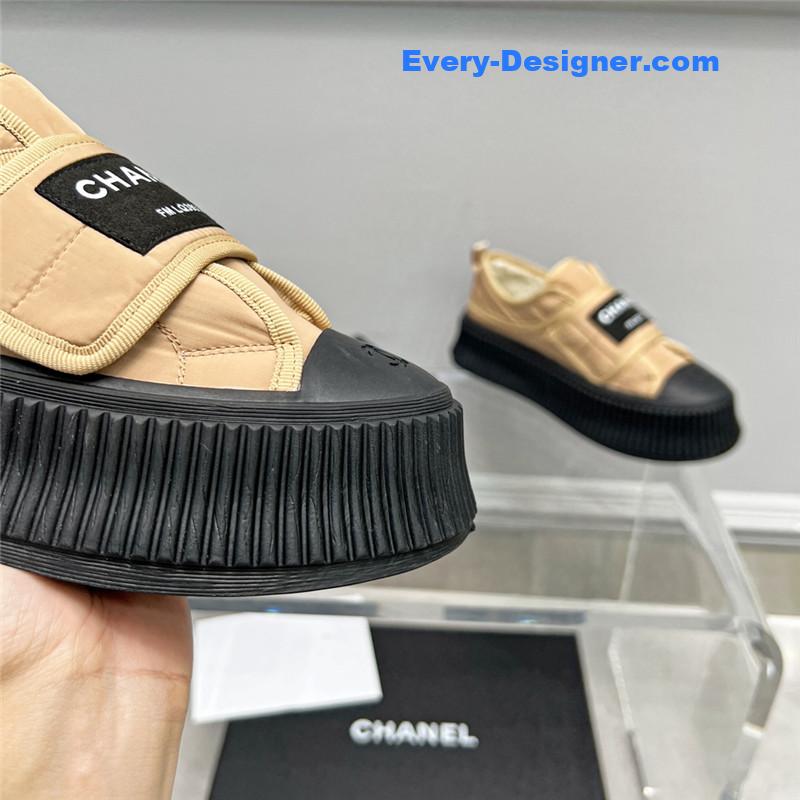 CC new casual sports style bread shoes