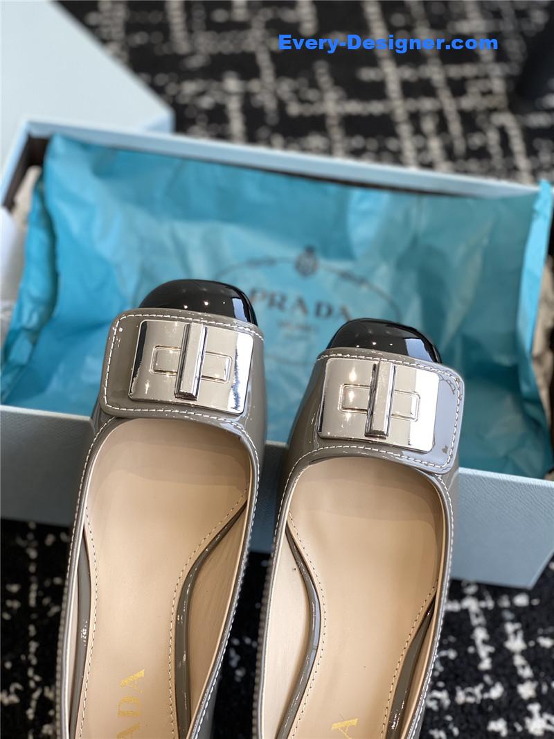 Pra*a autumn and winter classic color matching shoes