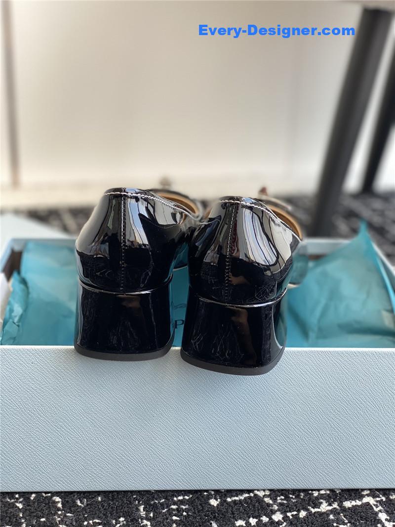 Pra*a autumn and winter classic color matching shoes