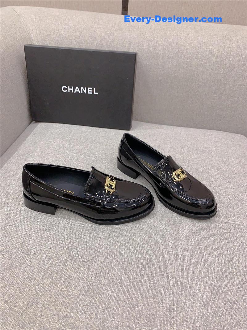 CC new flat loafers