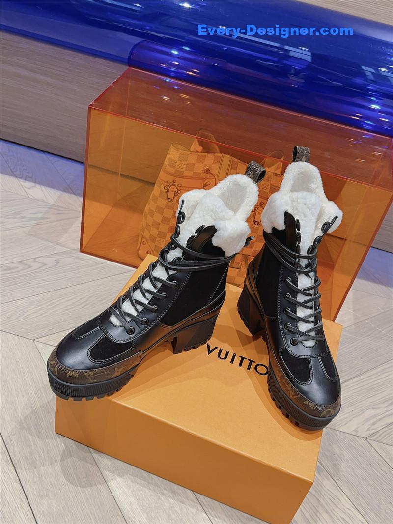 l0vis Vvtt0n lv classic high heel martin boots