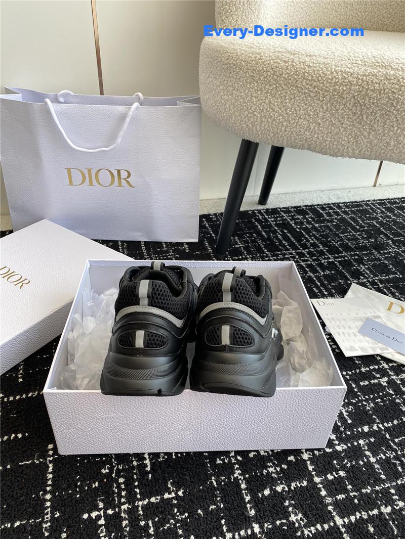 D10r couple casual sneakers