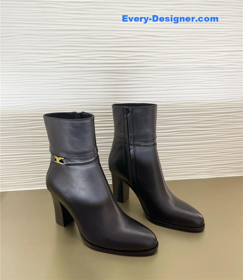 Ce1i*e padded sheepskin bronzing logo short boots