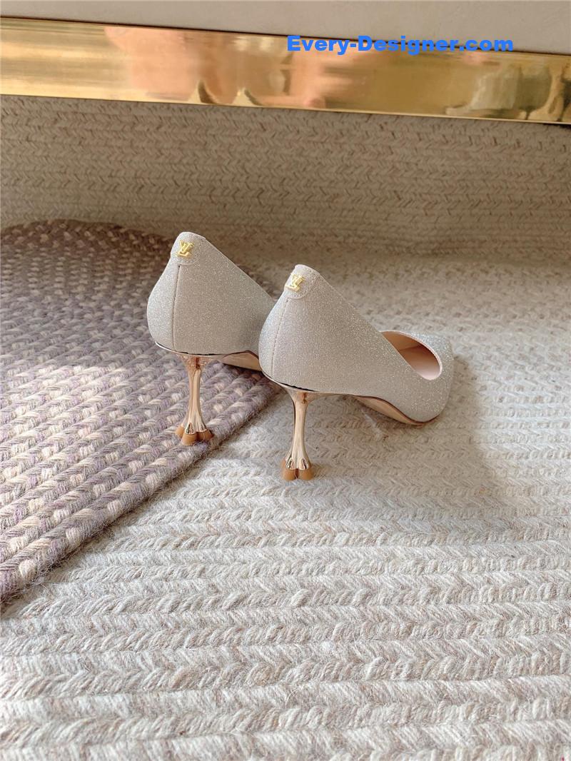 l0vis Vvtt0n lv new blossom high heels