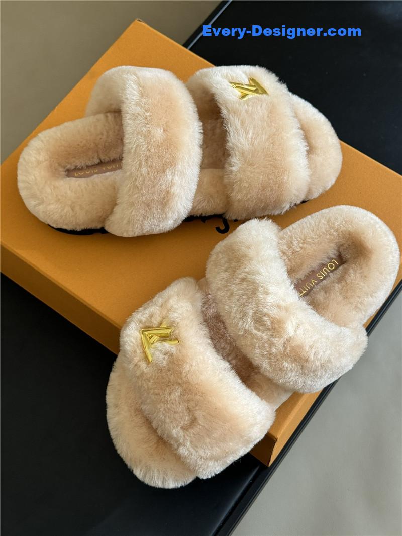 l0vis Vvtt0n lv new wool slippers