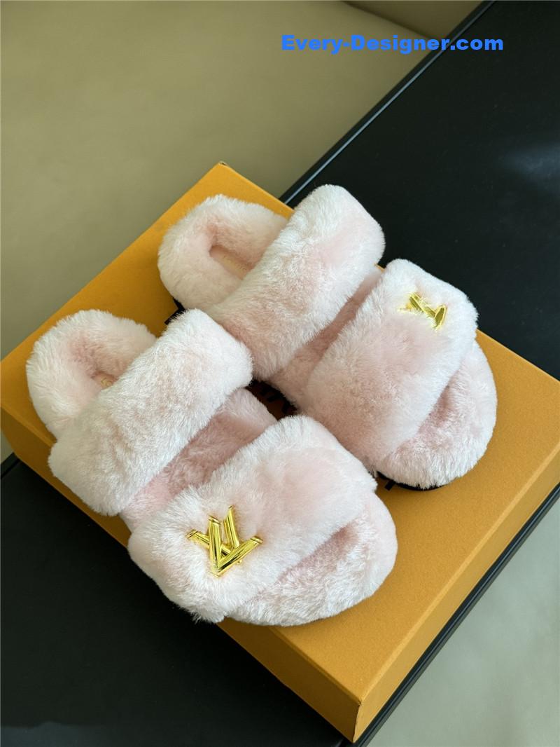 l0vis Vvtt0n lv new wool slippers