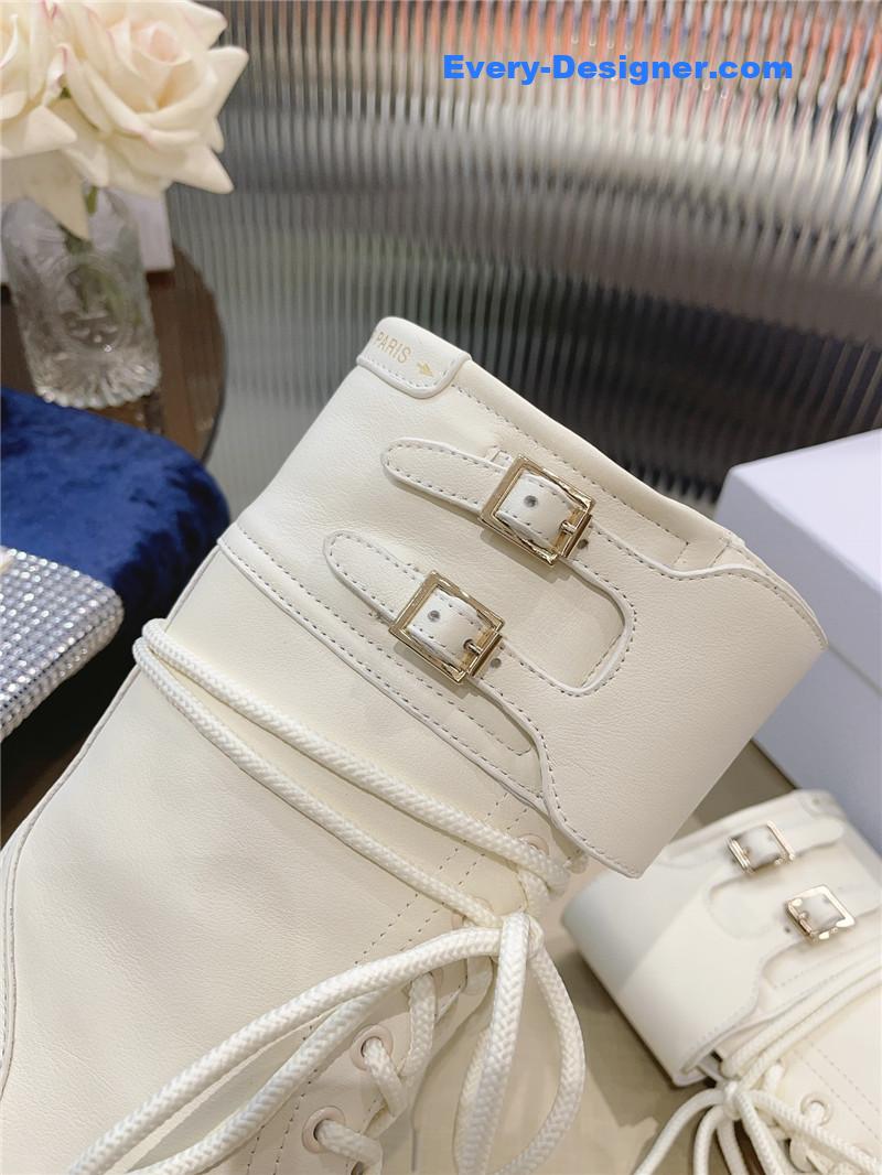 D10r catwalk new martin boots