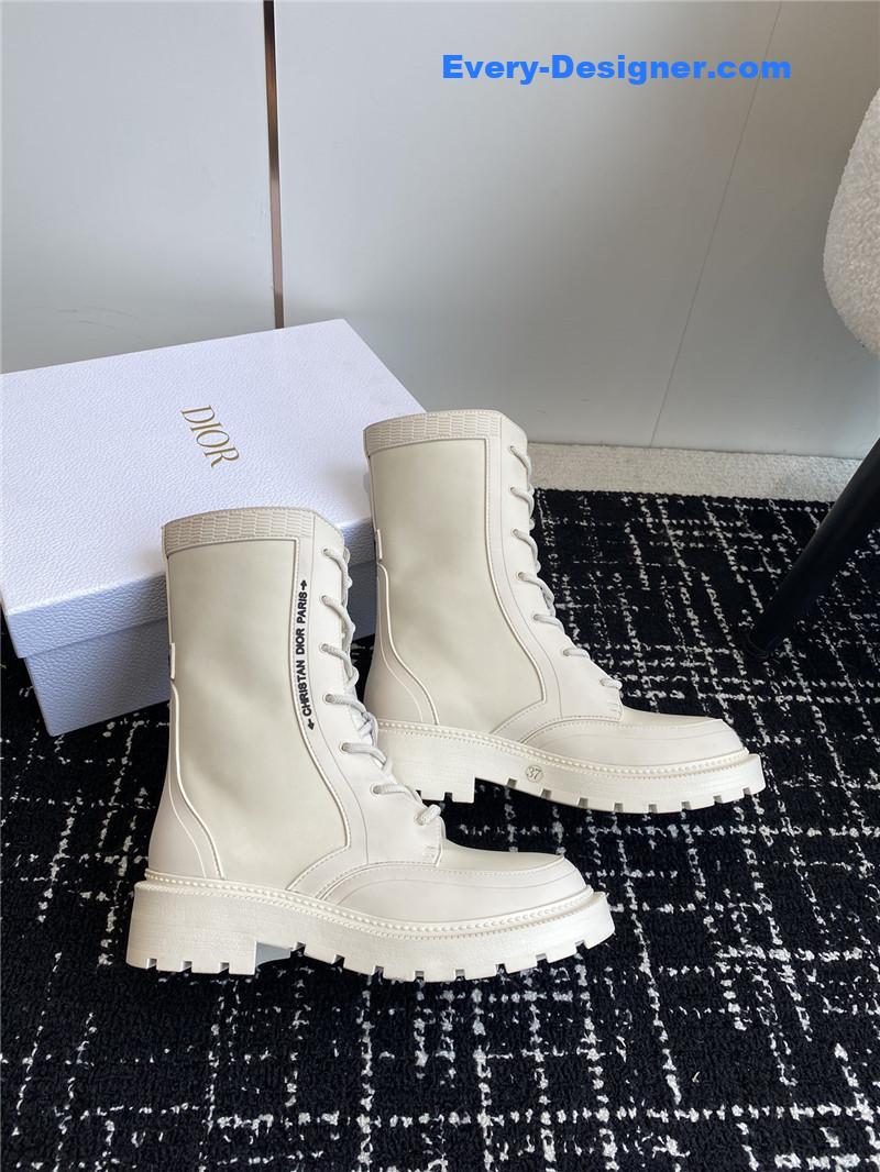 D10r new lace up martin boots