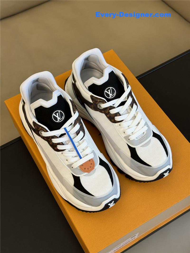 l0vis Vvtt0n lv classic running shoes