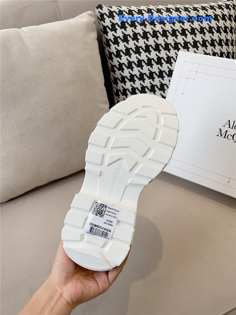 a1exa*der Mcqv*en new canvas series thick-soled dad shoes