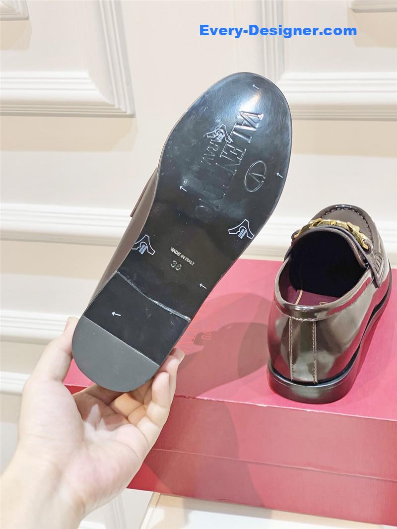 Va1e*ntin0 retro loafers