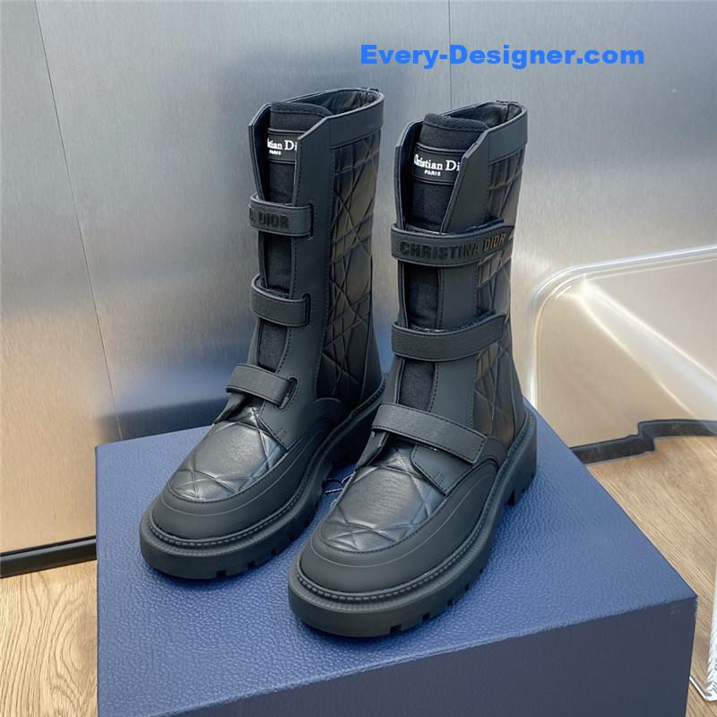 D10r low heel round toe lace up knight boots