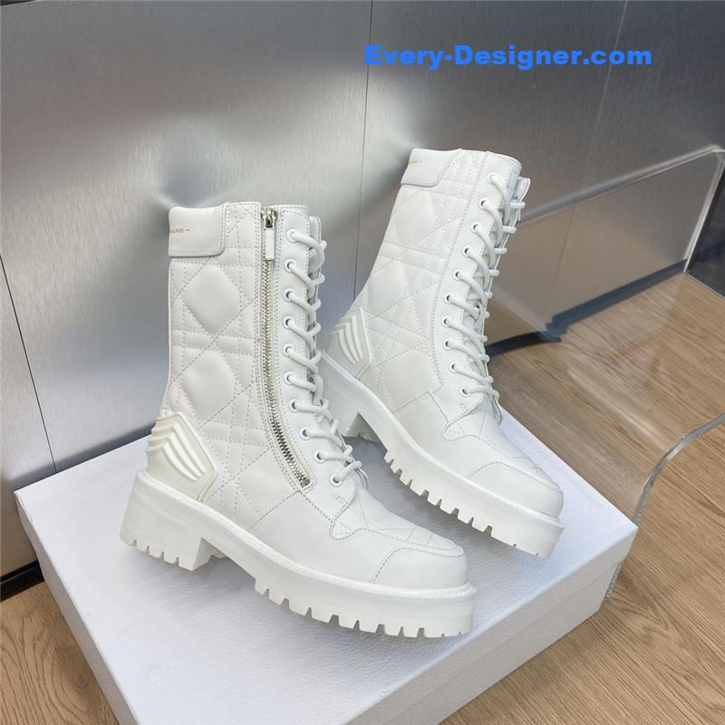 D10r low heel round toe lace up knight boots