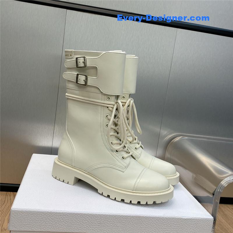 D10r belt buckle low heel round toe lace up knight boots