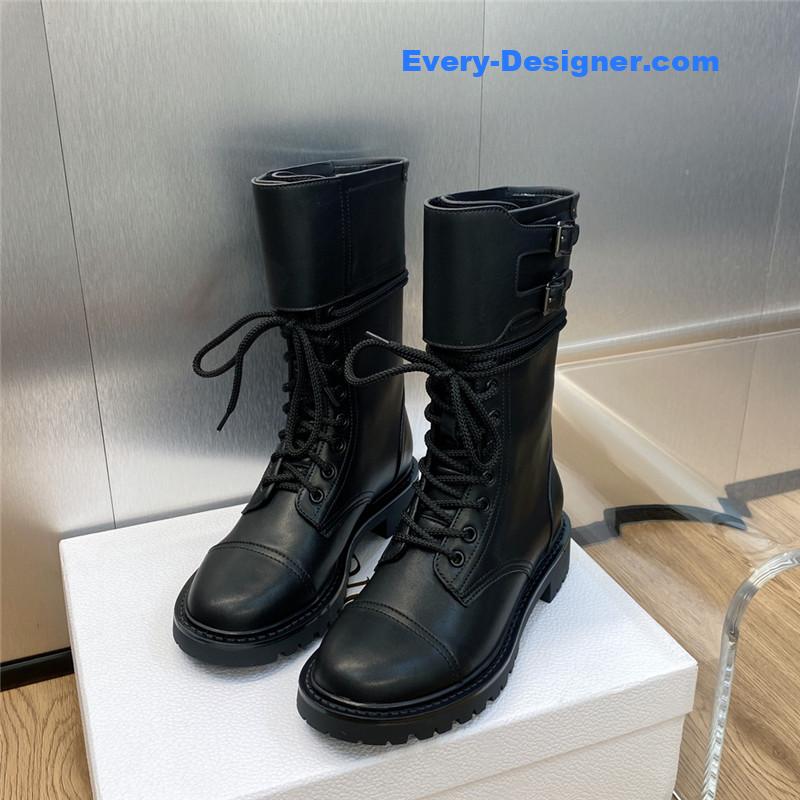 D10r belt buckle low heel round toe lace up knight boots