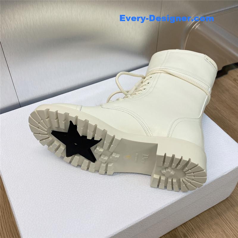 D10r belt buckle low heel round toe lace up knight boots