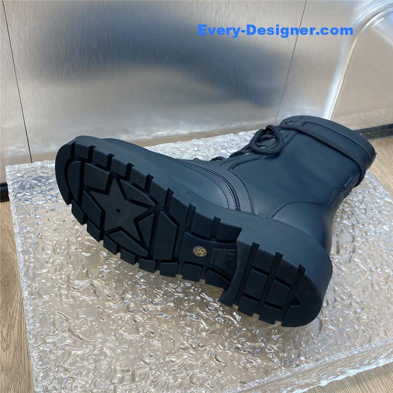 D10r low heel round toe lace up knight boots