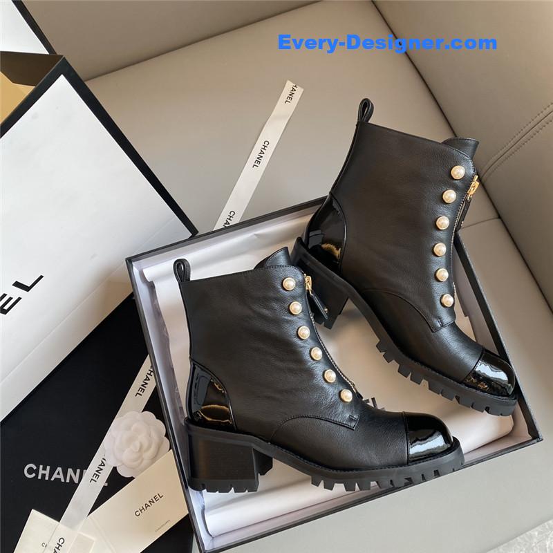 CC new double c pearl cowhide short boots