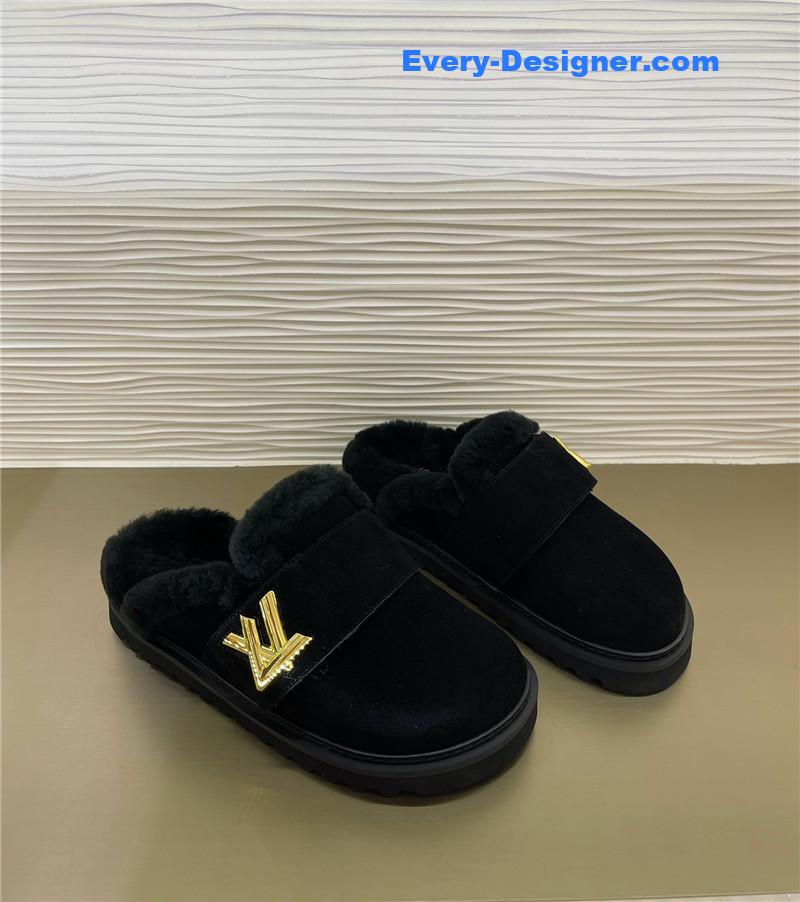 l0vis Vvtt0n lv suede fur bag half drag