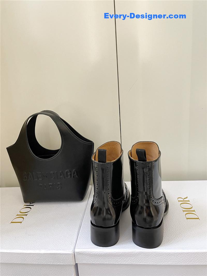 D10r retro british style brogue short boots