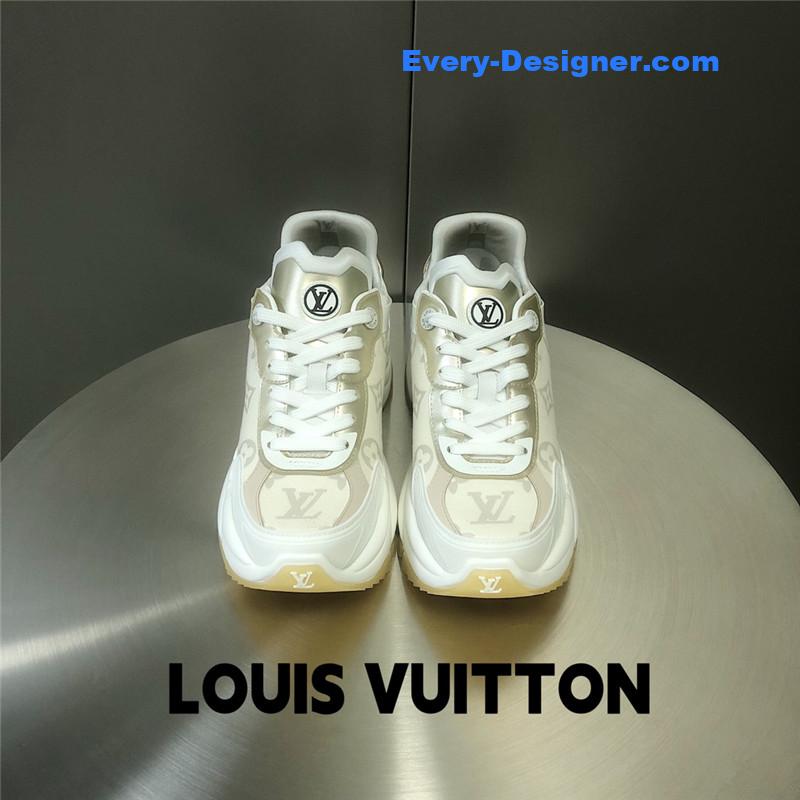 l0vis Vvtt0n lv run55 sneakers