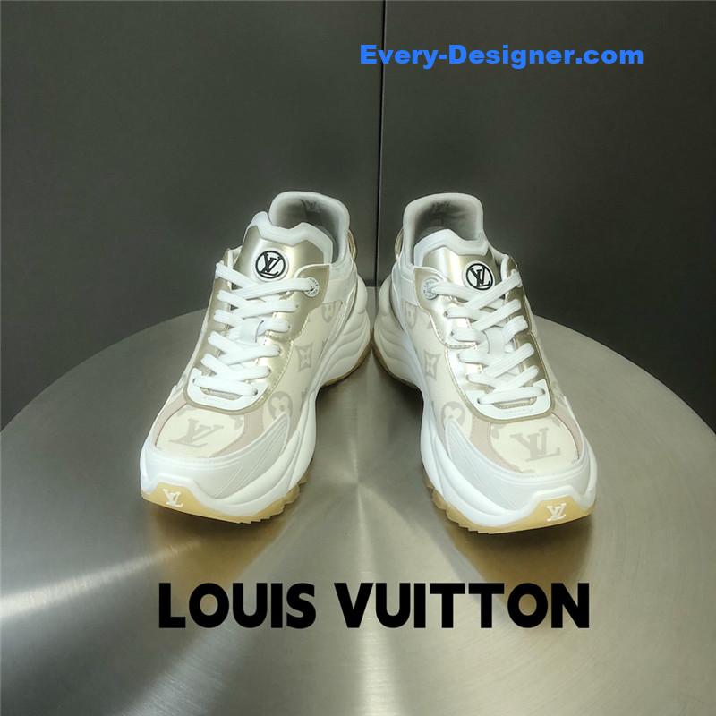 l0vis Vvtt0n lv run55 sneakers